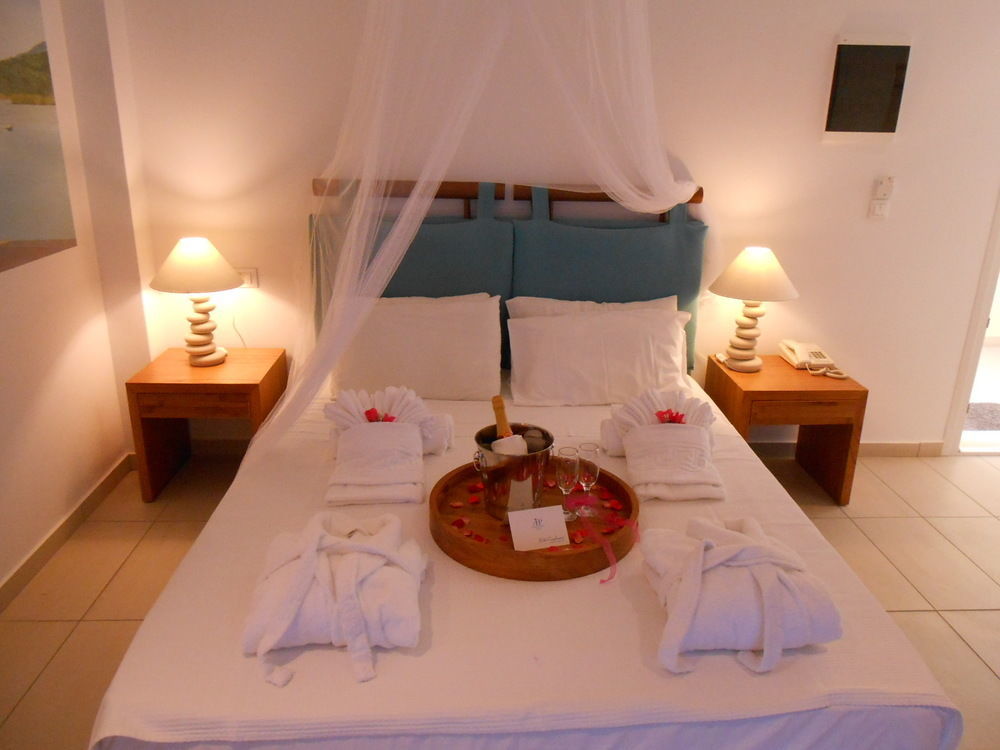 Ionian Princess Suites Hotel Acharavi  Bagian luar foto