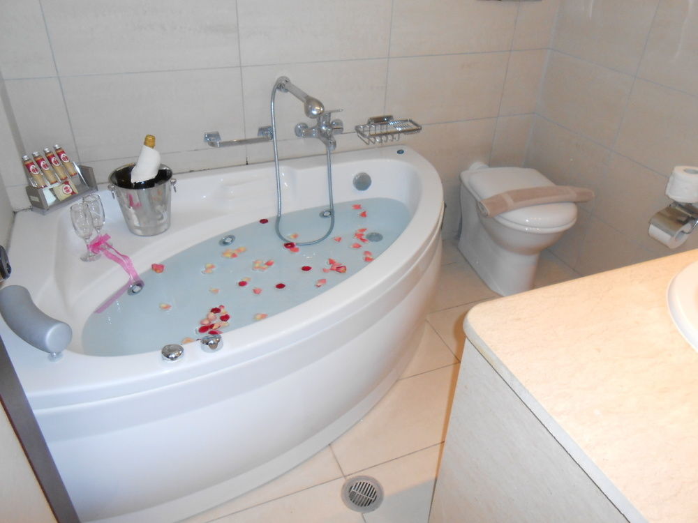Ionian Princess Suites Hotel Acharavi  Bagian luar foto